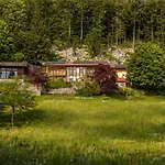 Apartmán Posestvo Laz - The Laz Estate *