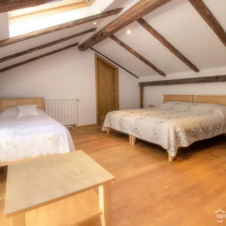 Posestvo Laz - The Laz Estate Appartement Voglarji