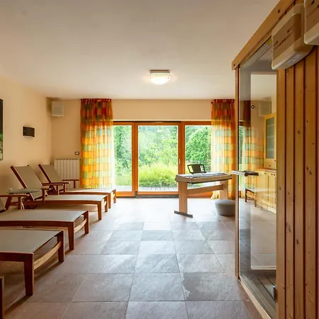 Posestvo Laz - The Laz Estate Voglarji