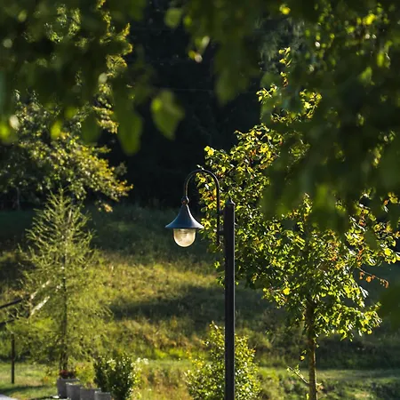 Posestvo Laz - The Laz Estate *
