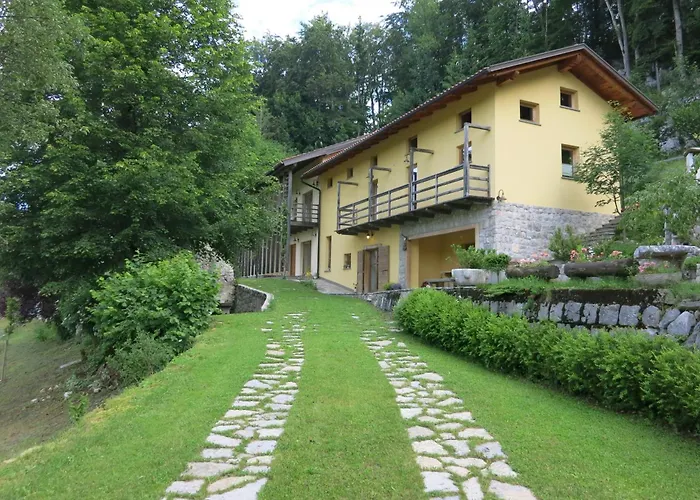 Apartment Posestvo Laz - The Laz Estate