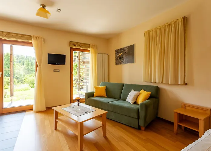 Posestvo Laz - The Laz Estate Apartment